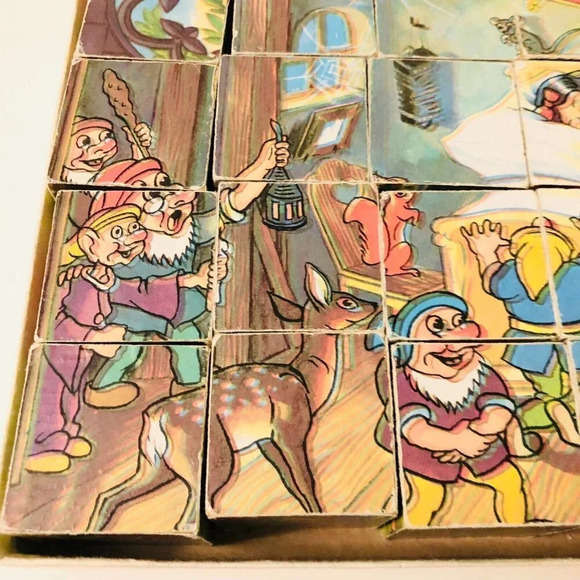 Vintage Snow White Wooden Block Puzzle Missing Scene  Sheets - Picture 14 of 16